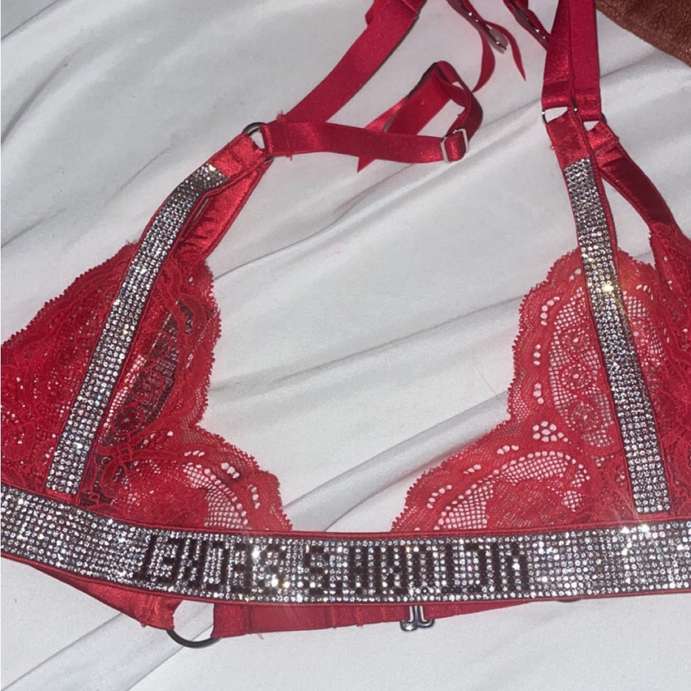 Victoria secret garder never used brand new with tags size xs/s